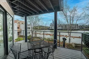 606 NW Naito Pkwy, Portland, OR 97209 - Photo 24