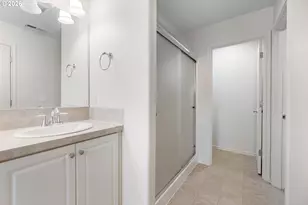 4858 NW Olivares Terrace, Portland, OR 97229 - Photo 30