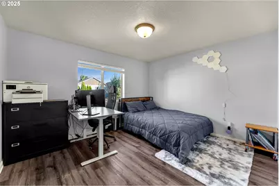 204 N 38th Pl, Ridgefield, WA 98642 - Photo 32