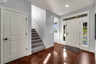 204 N 38th Pl, Ridgefield, WA 98642 - Photo 6