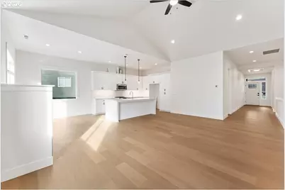 737 SE Forest Glen Rd, Estacada, OR 97023 - Photo 16