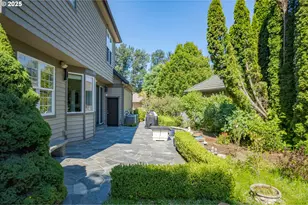 2808 Edgewater Dr, Eugene, OR 97401 - Photo 44