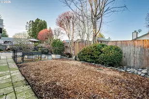 10712 NE 70th St, Vancouver, WA 98662 - Photo 28