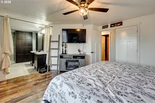 10712 NE 70th St, Vancouver, WA 98662 - Photo 16