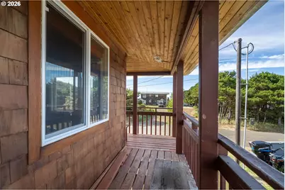 26135 Beach Dr, Rockaway Beach, OR 97136 - Photo 8