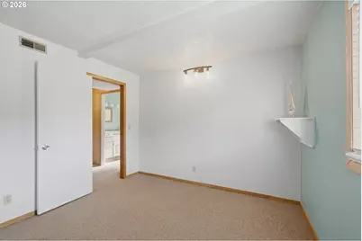 26135 Beach Dr, Rockaway Beach, OR 97136 - Photo 20