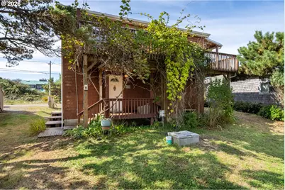 26135 Beach Dr, Rockaway Beach, OR 97136 - Photo 4