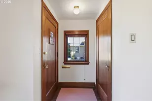4202 NE Cesar E Chavez Blvd, Portland, OR 97211 - Photo 4