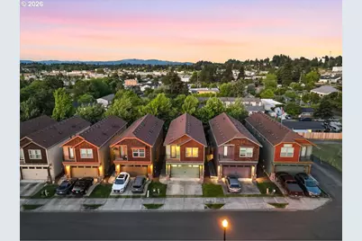 7405 NW 1st Pl, Vancouver, WA 98665 - Photo 2