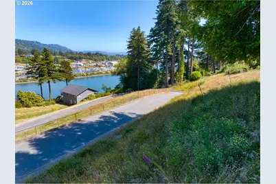 Riverview Dr #5, Brookings, OR 97415 - Photo 4