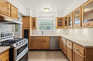 1924 NE 58th Ave, Portland, OR 97213 - Photo 12