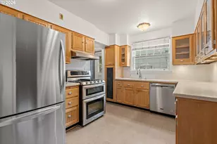 1924 NE 58th Ave, Portland, OR 97213 - Photo 10