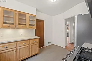1924 NE 58th Ave, Portland, OR 97213 - Photo 14