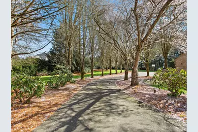 10205 NE 110th Cir, Vancouver, WA 98662 - Photo 8