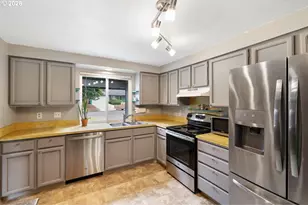 525 NW 83rd St, Vancouver, WA 98665 - Photo 16