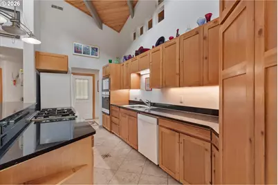 710 S East St, Joseph, OR 97846 - Photo 16