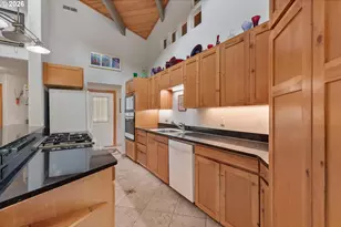 710 S East St, Joseph, OR 97846 - Photo 16