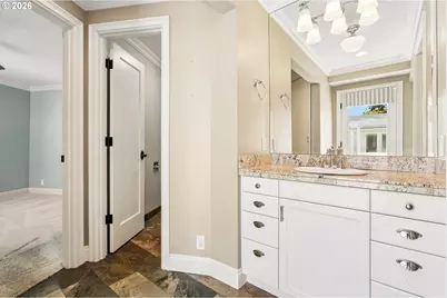 7720 SW Montclair Dr, Portland, OR 97225 - Photo 34