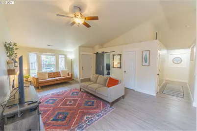 8409 NE 15th St, Vancouver, WA 98664 - Photo 8