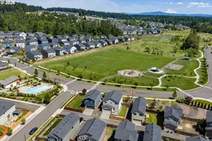 9225 N Boxwood St, Camas, WA 98607 - Photo 36