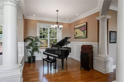 3545 Eaglecrest Rd, Salem, OR 97304 - Photo 8