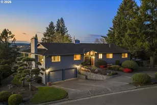 2369 Palisades Crest Dr, Lake Oswego, OR 97034 - Photo 2