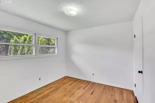18135 SE Lincoln St, Portland, OR 97233 - Photo 18
