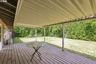 18135 SE Lincoln St, Portland, OR 97233 - Photo 20
