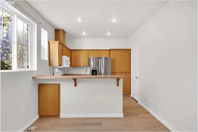 1651 Hamlet Ln, Eugene, OR 97402 - Photo 4