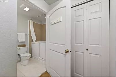 13409 NW 11th Ave #C, Vancouver, WA 98685 - Photo 24