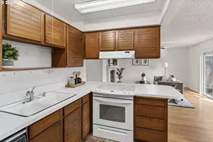 13409 NW 11th Ave, Vancouver, WA 98685 - Photo 18