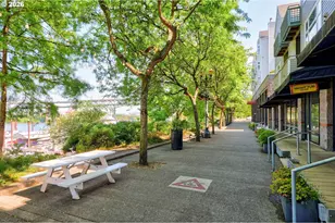 1710 S Harbor Way, Portland, OR 97201 - Photo 18