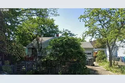 8054 SE Reedway St, Portland, OR 97206 - Photo 1