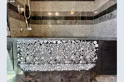 407 S Empire Blvd, Coos Bay, OR 97420 - Photo 26