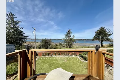 407 S Empire Blvd, Coos Bay, OR 97420 - Photo 32