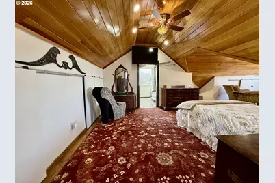 407 S Empire Blvd, Coos Bay, OR 97420 - Photo 24