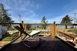 407 S Empire Blvd, Coos Bay, OR 97420 - Photo 32