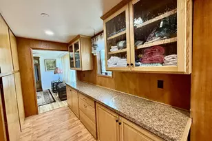 407 S Empire Blvd, Coos Bay, OR 97420 - Photo 12