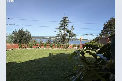 407 S Empire Blvd, Coos Bay, OR 97420 - Photo 44