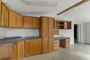 6195 SW Country Club Dr, Corvallis, OR 97333 - Photo 14