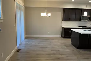 1054 NE Regan Hill Loop, Estacada, OR 97023 - Photo 4