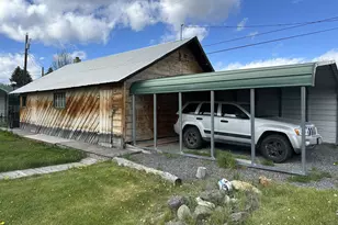 215 B Ave, Seneca, OR 97873 - Photo 6