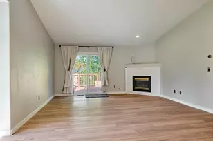 2257 Hemlock Ct NW, Salem, OR 97304 - Photo 12