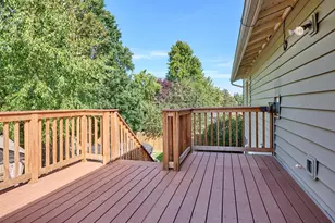 2257 Hemlock Ct NW, Salem, OR 97304 - Photo 14