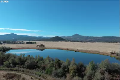 1631 E Antelope Rd, Eagle Point, OR 97524 - Photo 14