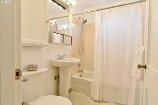 4448 NE 73rd Ave., Portland, OR 97218 - Photo 10