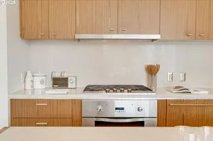 841 S Gaines St, Portland, OR 97239 - Photo 20