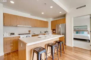 841 S Gaines St, Portland, OR 97239 - Photo 12