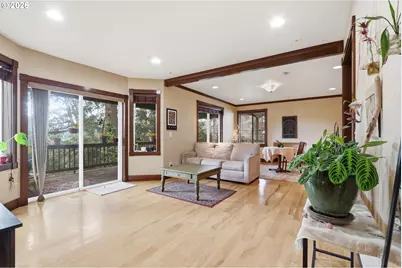 16431 SW Timberland Dr, Beaverton, OR 97007 - Photo 24