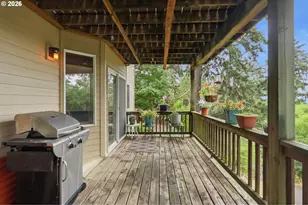 16431 SW Timberland Dr, Beaverton, OR 97007 - Photo 28